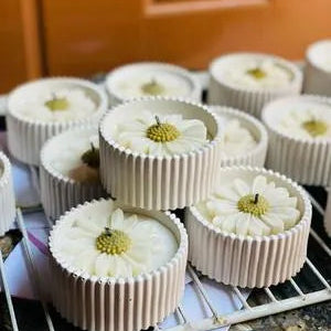 Multicolor Scented Daisy Candles Set of 3